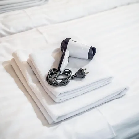 公寓 Comfortable Underground In By Rent Like