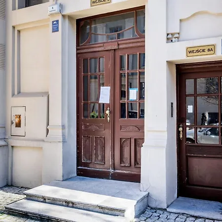 Comfortable Underground In By Rent Like Apartment