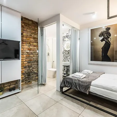 Διαμέρισμα Comfortable Underground In By Rent Like Πόζναν